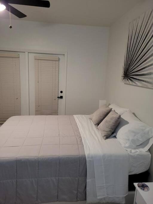 South Charlotte'S Cozy & Modern Apartment ภายนอก รูปภาพ