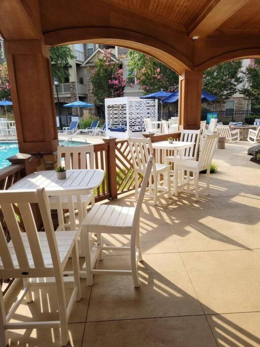 South Charlotte'S Cozy & Modern Apartment ภายนอก รูปภาพ